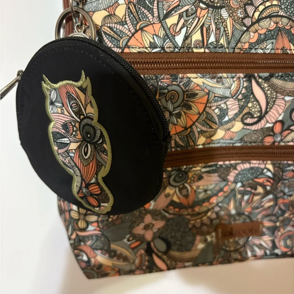 Sakroots Artist Circle Flat Crossbody Floral Patterned Shoulder Bag